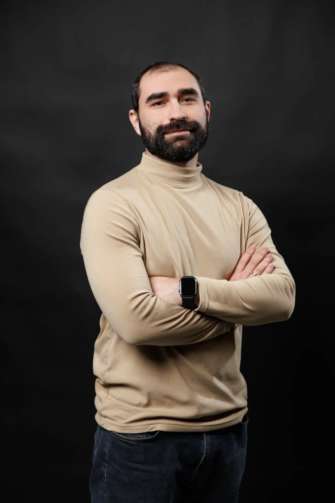 Довженко Николай
